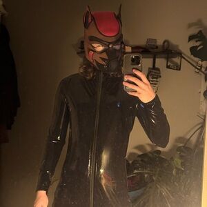 Meet your Posher, oliv